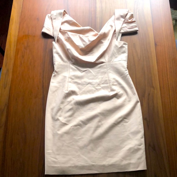 Black Halo Dress - Picture 1 of 2